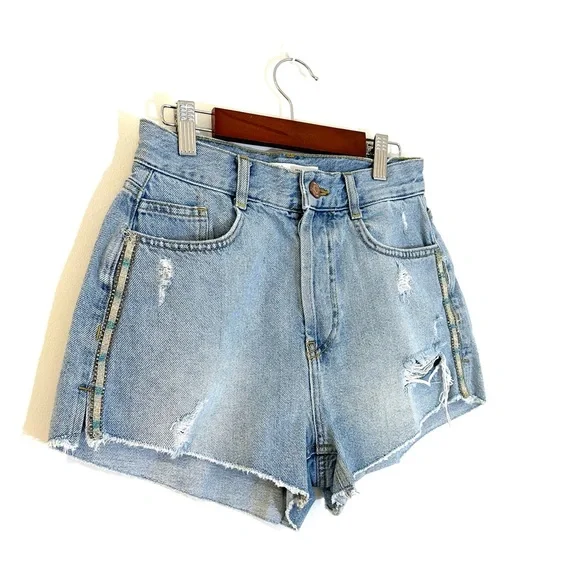 Zara High-Rise Beaded Denim Shorts - Picture 2 of 4